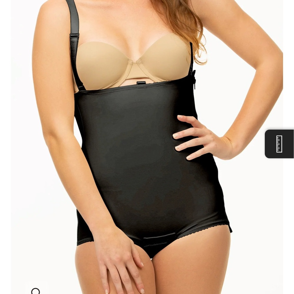 Sleek Black Shapewear Bodysuit